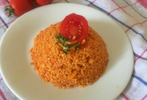 Domatesli Bulgur Pilavı