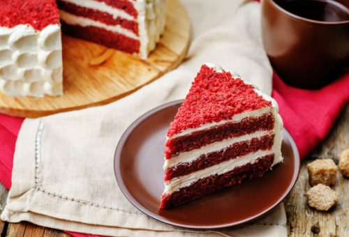 Red Velvet (Kadife Dokulu, Kırmızı) Pasta