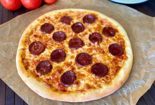 Sucuklu Pizza